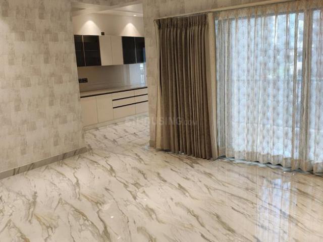 2.5 BHK Apartment in Noida Extension for rent Greater Noida. The reference number is 20701614