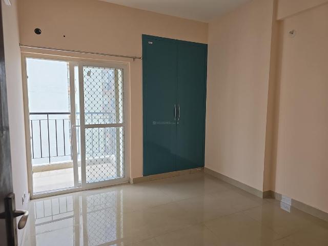 2.5 BHK Apartment in Noida Extension for rent Greater Noida. The reference number is 20888856