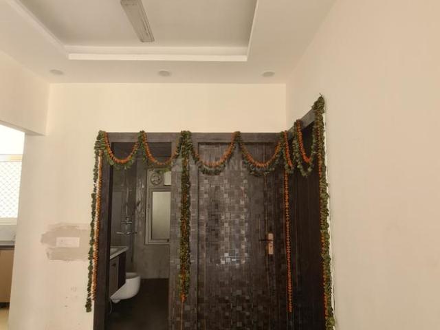 2.5 BHK Apartment in Noida Extension for rent Greater Noida. The reference number is 20812780