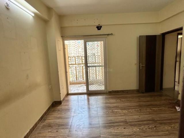 2.5 BHK Apartment in Noida Extension for rent Greater Noida. The reference number is 20953596