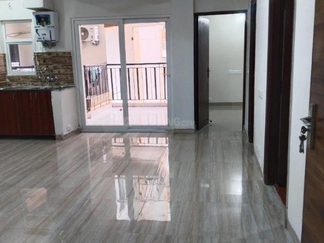 2.5 BHK Apartment in Noida Extension for rent Greater Noida. The reference number is 21058915