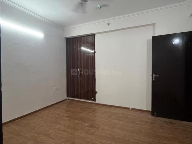 2.5 BHK Apartment in Noida Extension for rent Greater Noida. The reference number is 21072780