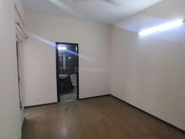 2.5 BHK Apartment in Noida Extension for rent Greater Noida. The reference number is 21002117