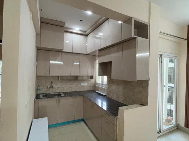 2.5 BHK Apartment in Noida Extension for rent Greater Noida. The reference number is 21166646