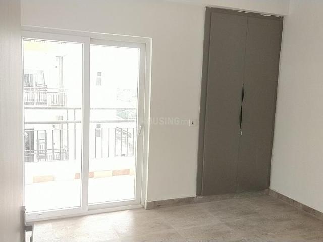 2.5 BHK Apartment in Noida Extension for rent Greater Noida. The reference number is 21184976