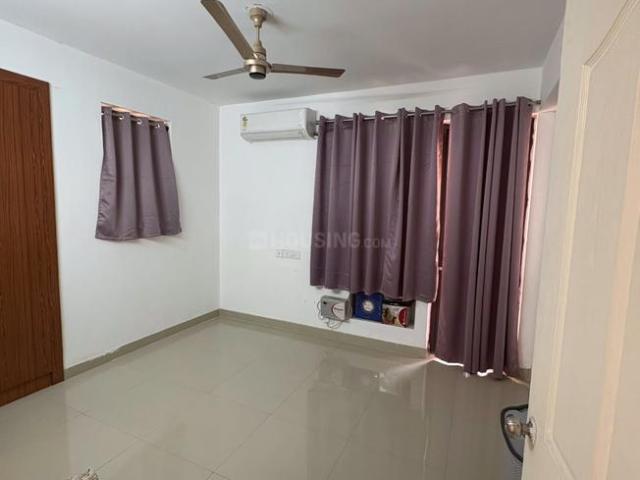 2.5 BHK Apartment in Noida Extension for rent Greater Noida. The reference number is 21334118