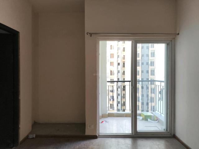 2.5 BHK Apartment in Noida Extension for resale Greater Noida. The reference number is 20312662