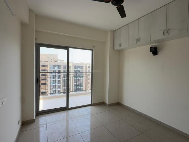 2.5 BHK Apartment in Noida Extension for resale Greater Noida. The reference number is 20454720