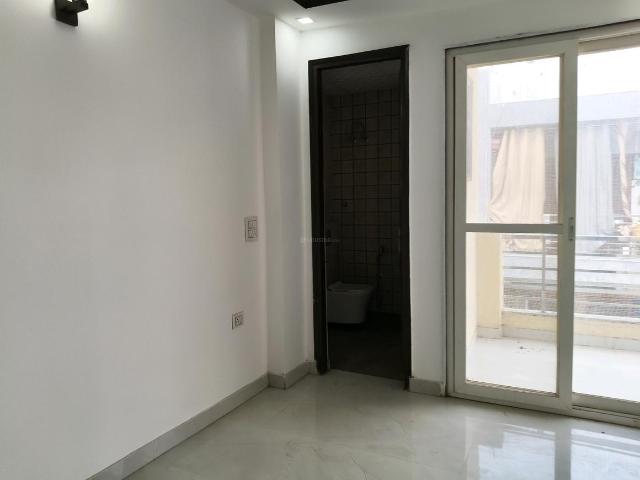 2.5 BHK Apartment in Palam Vihar for resale Gurgaon. The reference number is 21138965