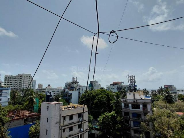 2.5 BHK Apartment in Pali Hill for rent Mumbai. The reference number is 21144021