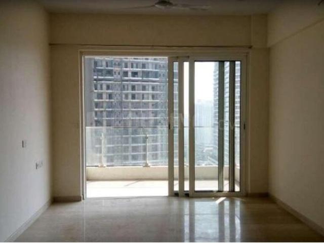 2.5 BHK Apartment in Parel for rent Mumbai. The reference number is 19773776