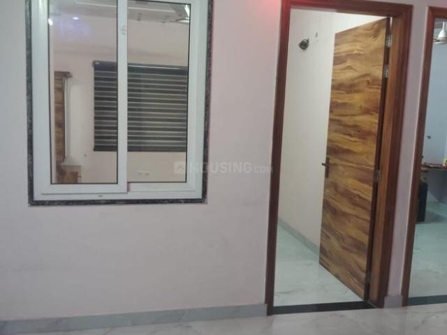 2.5 BHK Apartment in Paschim Vihar for resale New Delhi. The reference number is 20867587