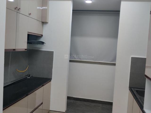 2.5 BHK Apartment in Perungudi for rent Chennai. The reference number is 18607182