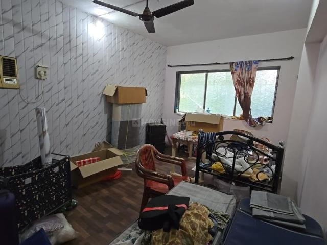 2.5 BHK Apartment in Santacruz East for rent Mumbai. The reference number is 20604852