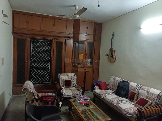 2.5 BHK Apartment in Sarita Vihar for rent New Delhi. The reference number is 19707640