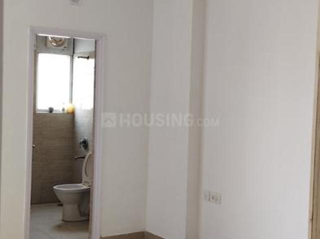 2.5 BHK Apartment in Sector 107 for rent Noida. The reference number is 20133328