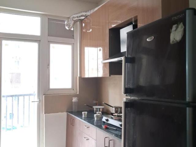 2.5 BHK Apartment in Sector 107 for rent Noida. The reference number is 20767418