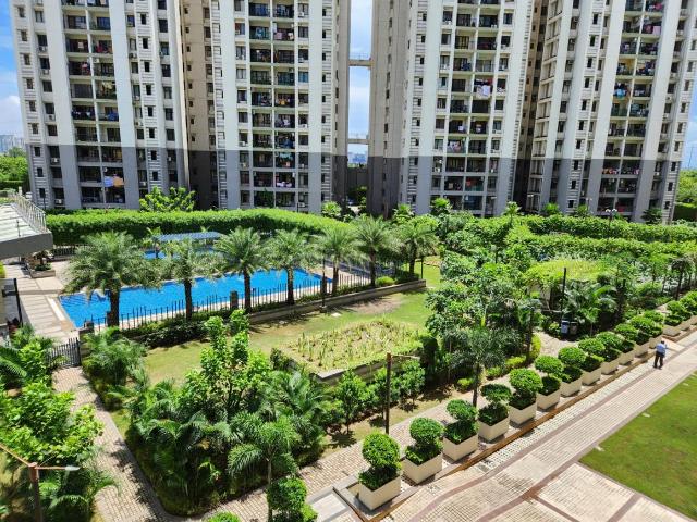 2.5 BHK Apartment in Sector 119 for resale Noida. The reference number is 21101787