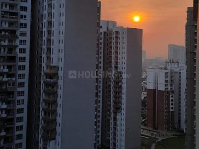 2.5 BHK Apartment in Sector 110 for rent Noida. The reference number is 20739791