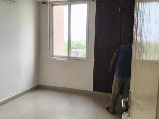2.5 BHK Apartment in Sector 120 for resale Noida. The reference number is 19986966
