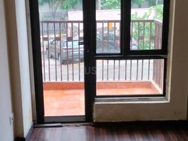 2.5 BHK Apartment in Sector 137 for rent Noida. The reference number is 21049243