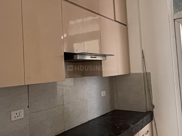 2.5 BHK Apartment in Sector 143B for rent Noida. The reference number is 18557561