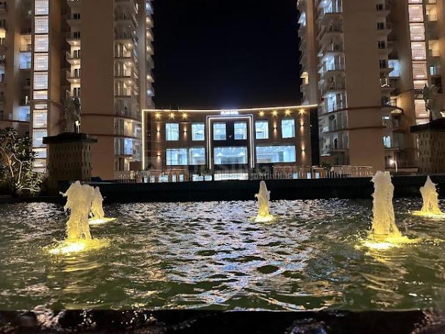 2.5 BHK Apartment in Sector 150 for resale Noida. The reference number is 21174808