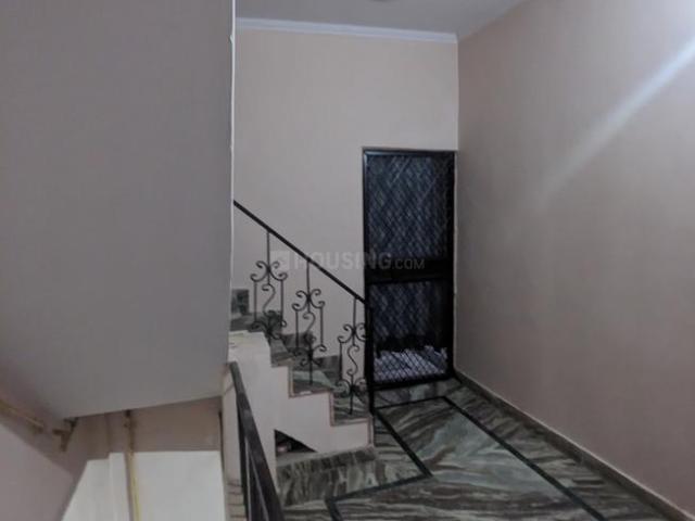 2.5 BHK Apartment in Sector 15 Dwarka for rent New Delhi. The reference number is 21182376