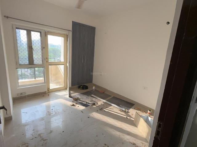 2.5 BHK Apartment in Sector 168 for rent Noida. The reference number is 20924730