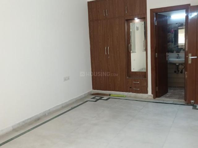 2.5 BHK Apartment in Sector 18 Dwarka for rent New Delhi. The reference number is 20819185