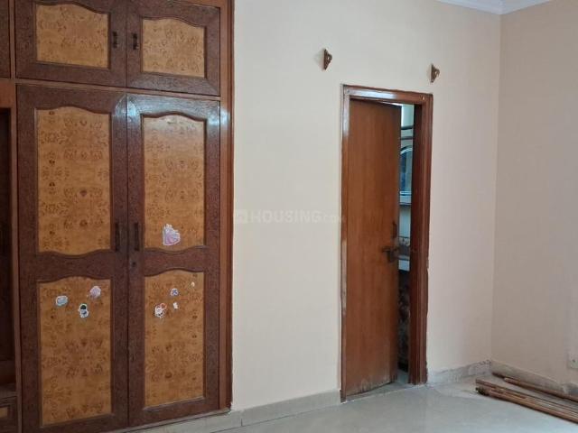 2.5 BHK Apartment in Sector 21D for rent Faridabad. The reference number is 20702510