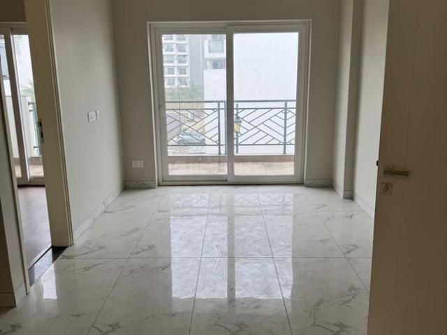 2.5 BHK Apartment in Sector 33 for rent Sohna. The reference number is 20636495