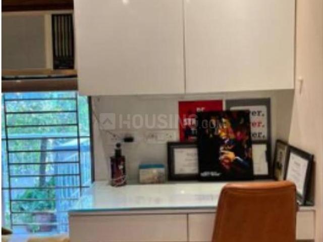 2.5 BHK Apartment in Sector 37 for rent Noida. The reference number is 20180768