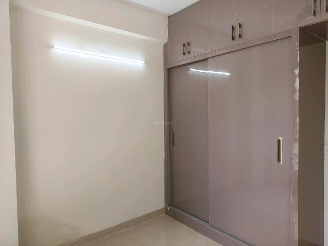 2.5 BHK Apartment in Sector 37D for rent Gurgaon. The reference number is 19498685