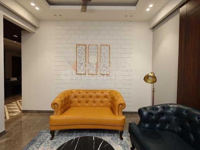 2.5 BHK Apartment in Sector 61 for rent Gurgaon. The reference number is 21122077