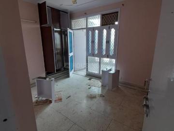 2.5 BHK Apartment in Sector 62 for rent Noida. The reference number is 20007746