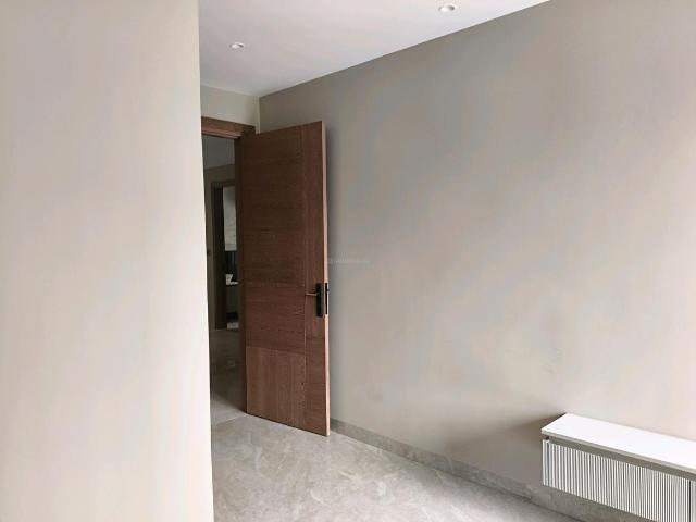 2.5 BHK Apartment in Sector 67 for resale Gurgaon. The reference number is 19950362