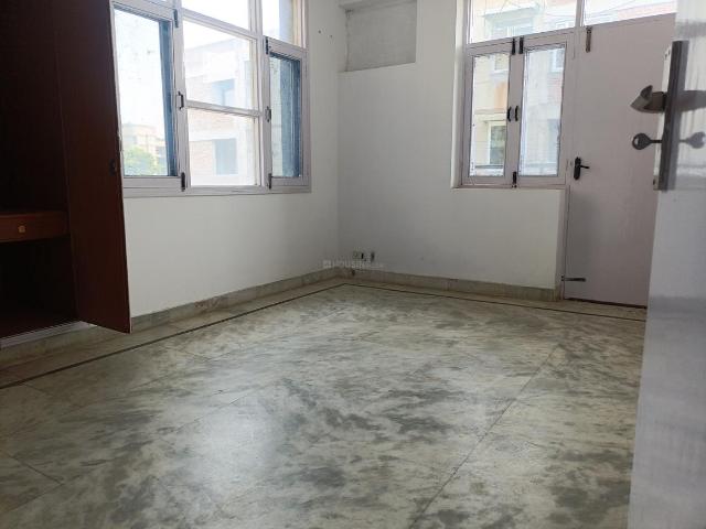 2.5 BHK Apartment in Sector 6 Dwarka for rent New Delhi. The reference number is 20668496