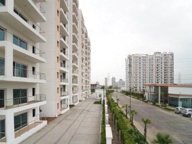 2.5 BHK Apartment in Sector 70 for resale Gurgaon. The reference number is 19765663