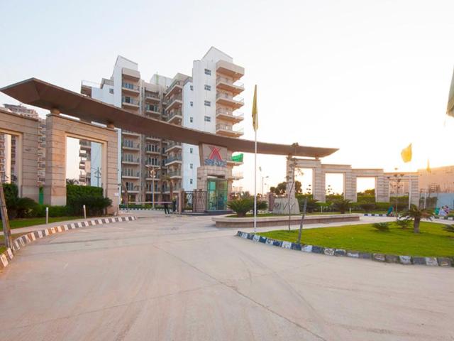 2.5 BHK Apartment in Sector 72 for resale Gurgaon. The reference number is 20448304