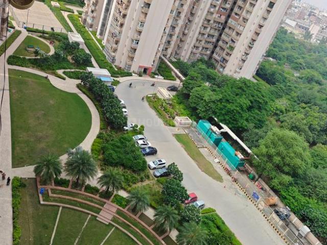 2.5 BHK Apartment in Sector 74 for rent Noida. The reference number is 21134911
