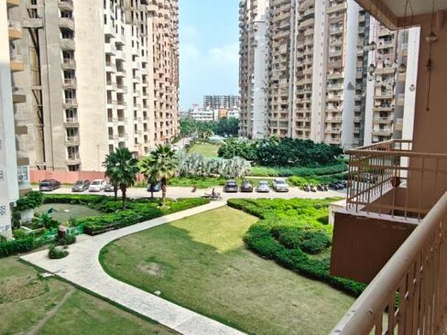 2.5 BHK Apartment in Sector 74 for rent Noida. The reference number is 21135132