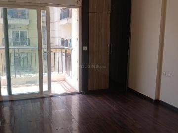 2.5 BHK Apartment in Sector 75 for rent Noida. The reference number is 19312141