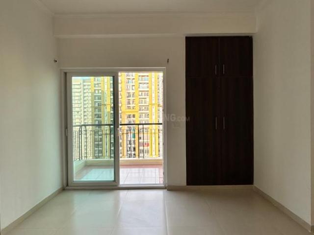 2.5 BHK Apartment in Sector 75 for resale Noida. The reference number is 18455865