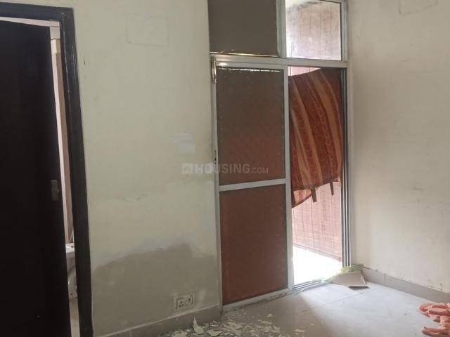 2.5 BHK Apartment in Sector 76 for rent Noida. The reference number is 20779793