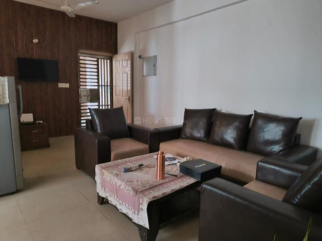 2.5 BHK Apartment in Sector 76 for rent Noida. The reference number is 21116650