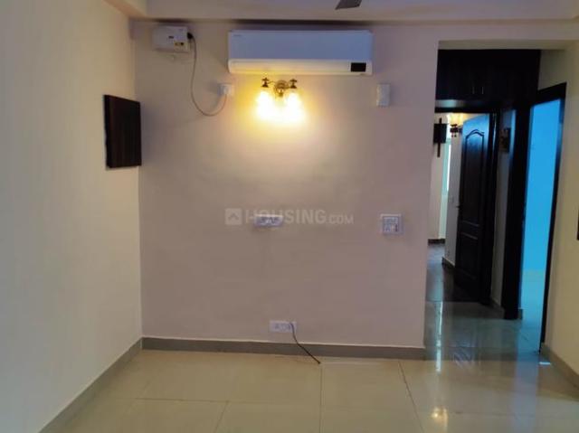 2.5 BHK Apartment in Sector 76 for rent Noida. The reference number is 21187378