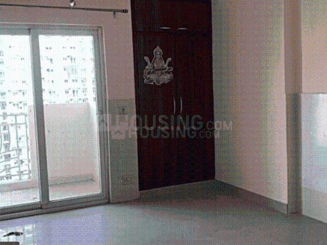 2.5 BHK Apartment in Sector 78 for resale Noida. The reference number is 20091306