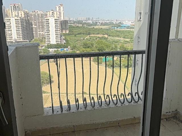2.5 BHK Apartment in Sector 78 for resale Noida. The reference number is 20514637