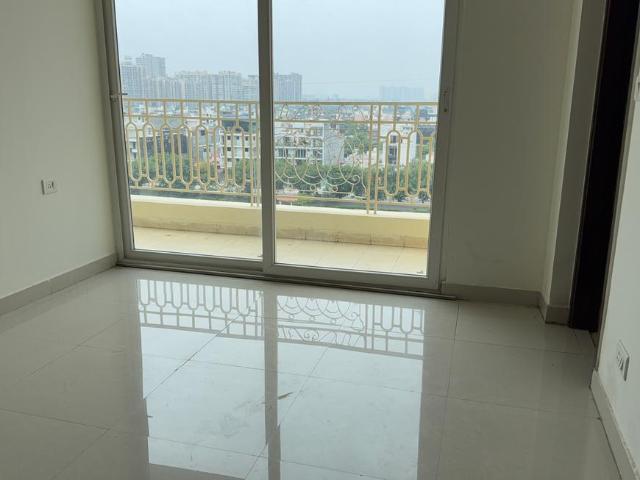2.5 BHK Apartment in Sector 79 for rent Noida. The reference number is 20612151